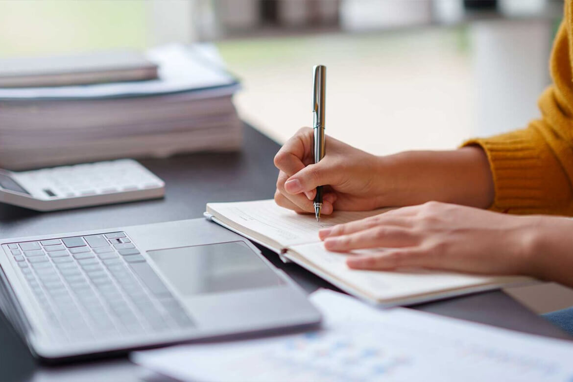 Professionnels du droit et du chiffre